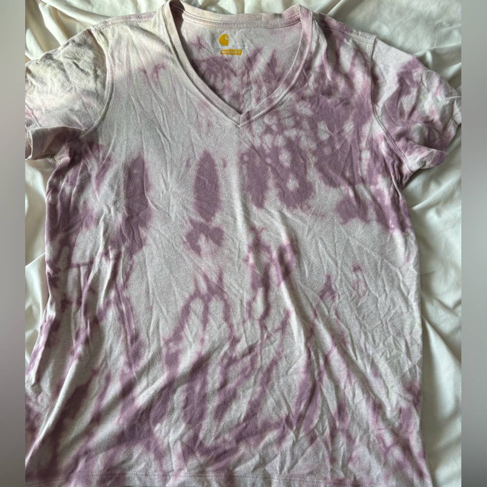 Carhartt Lavender Tie-Dye V-Neck Tee